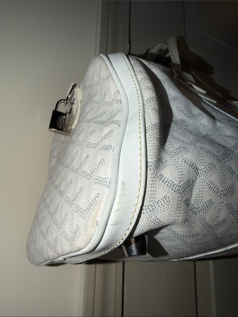 Goyard Croisiere 35” Duffel/Hand Bag in white 2006 - Picture 5 of 17
